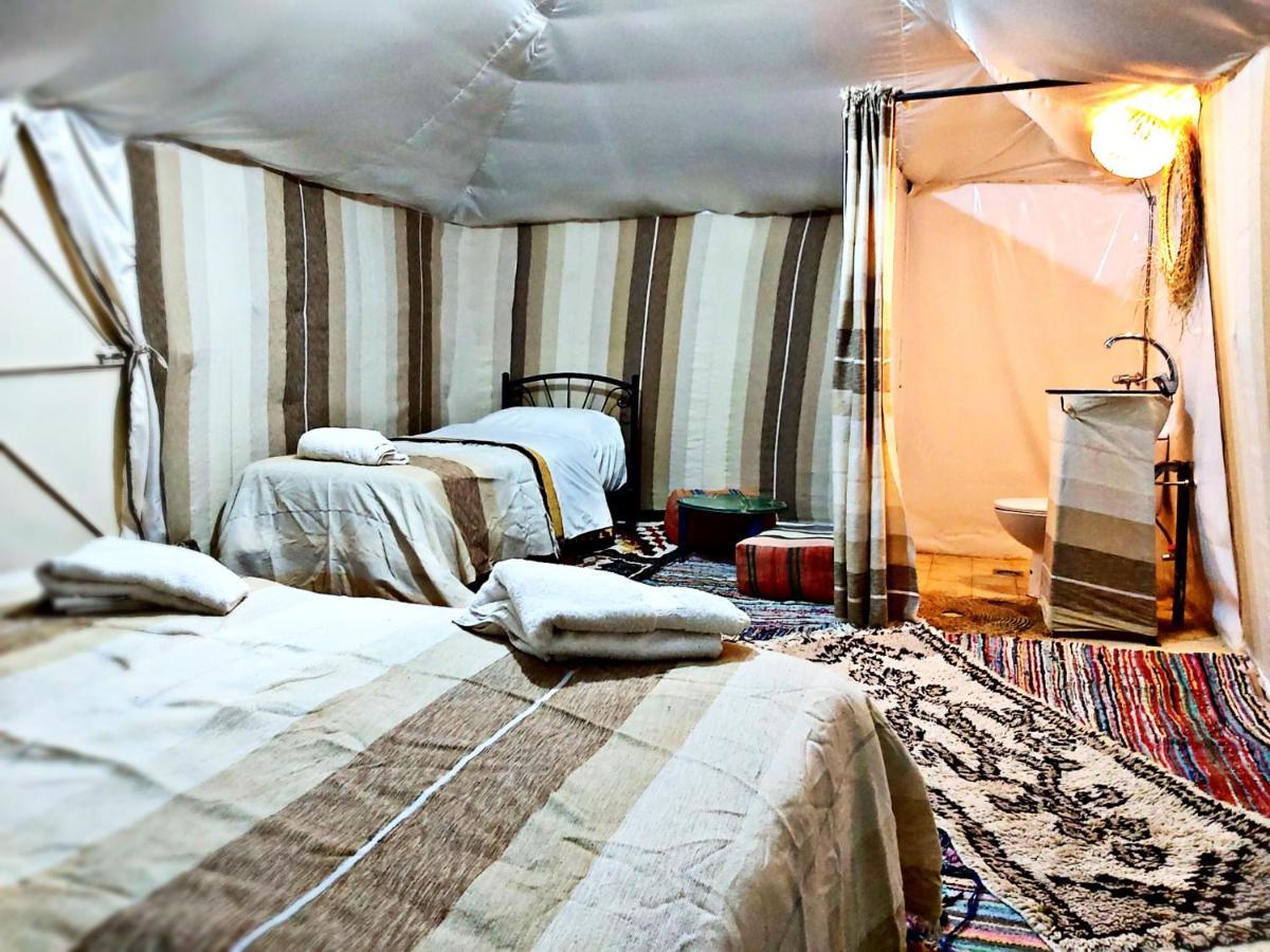 Готель Krich Camp Мерзуга Екстер'єр фото